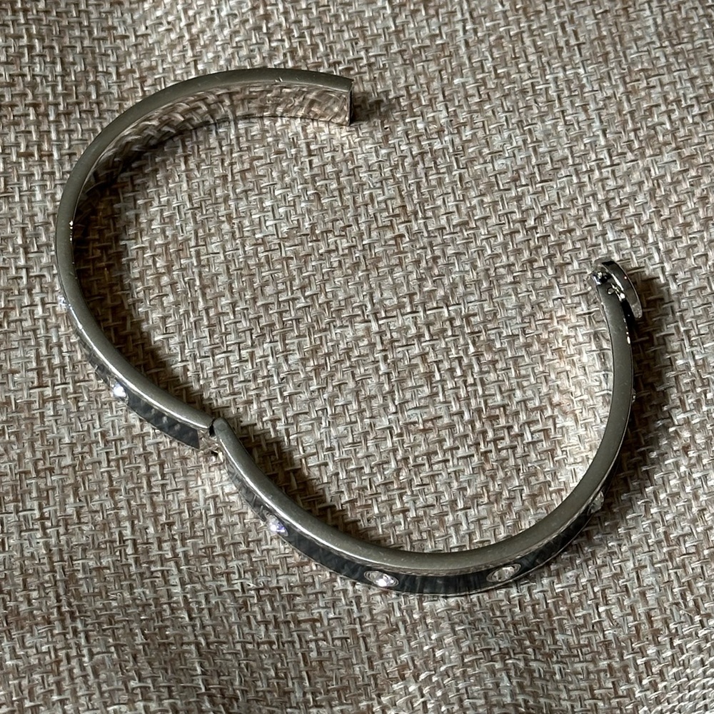 Coach hinged bracelet - Picture 2 of 5